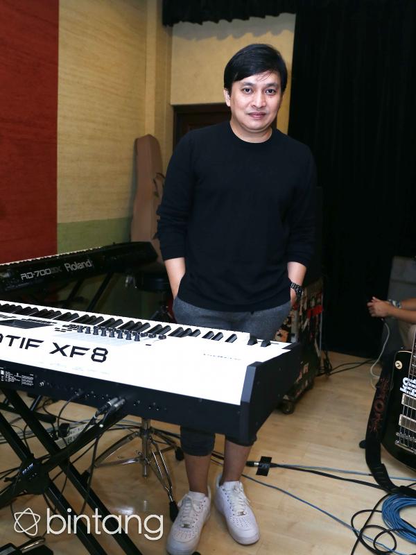 Yovie Widianto paparkan konsep album baru Kahitna (Nurwahyunan/Bintang.com)