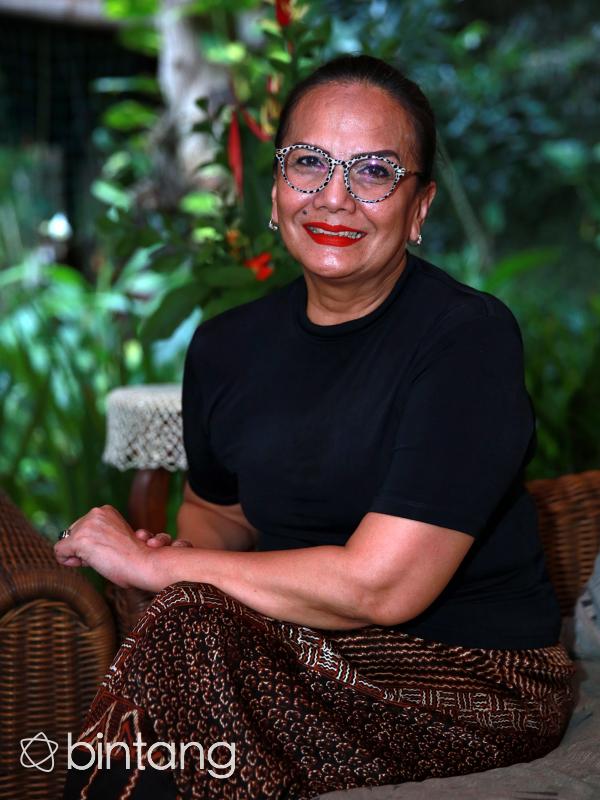 Kali ini Christine Hakim akan bermain dalam film 'Silet di Belantara Digoel Papua'. Berperan sebagai seorang ibu dari dokter John. (Deki Prayoga/Bintang.com)