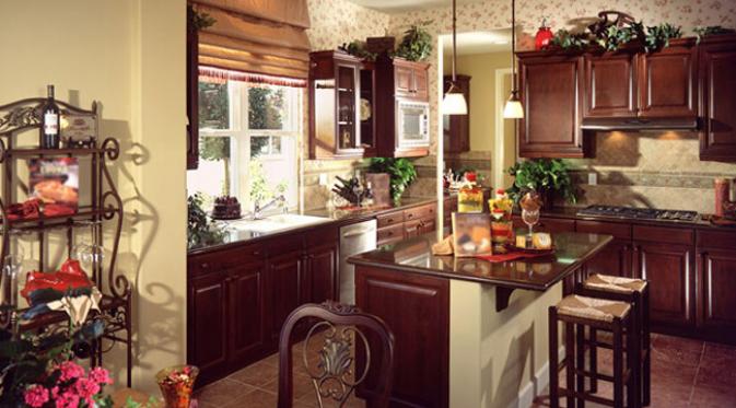 Buat dapur sempit Anda lebih minimalis dengan memanfaatkan area kosong dengan pintar