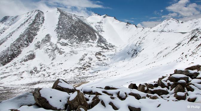 Kashmir, wilayah India yang berada di kawasan Himalaya. (Phillip Ross)