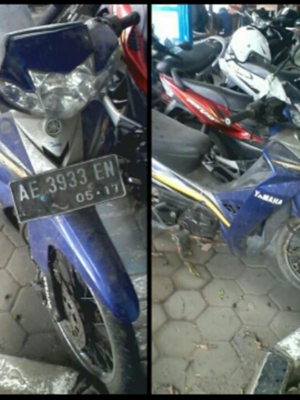 Ini motor yang sudah parkir selama 2 tahun di Terminal Giwangan, Yogyakarta | Via: setenpo.com