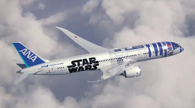 Pesawat All Nippon Airways yang didesain dengan motif R2-D2 (sumber. people.com)