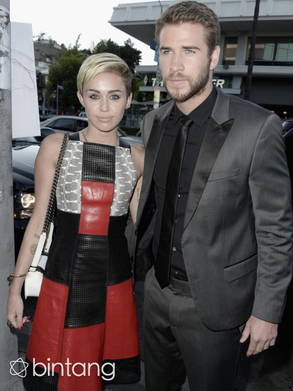 Selain itu pemeran utama dari film Hunger Games ini sempat dikabarkan putus nyambung dengan Miley,tetapi mereka akhirnya menikah secara tertutup di Australia. (AFP/Bintang.com)