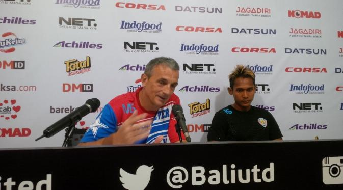 Pelatih Arema Cronus, Milomir Seslija (Dewi Divianta)