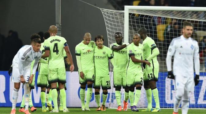 Manchester City siap mengamankan langkah mereka ke perempat final Liga Champions. (AFP/Sergei Supinskiy)