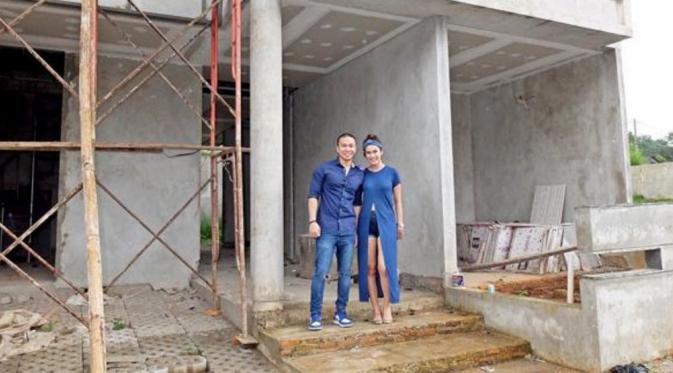 Stevianne Agnecya dan Anggi Pratama dirikan rumah bersama? [foto: instagram/steviagnecya]