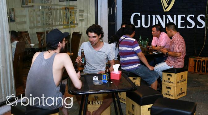 Suasana Beer Market.| (Via: Galih W. Satria/ Bintang.com)
