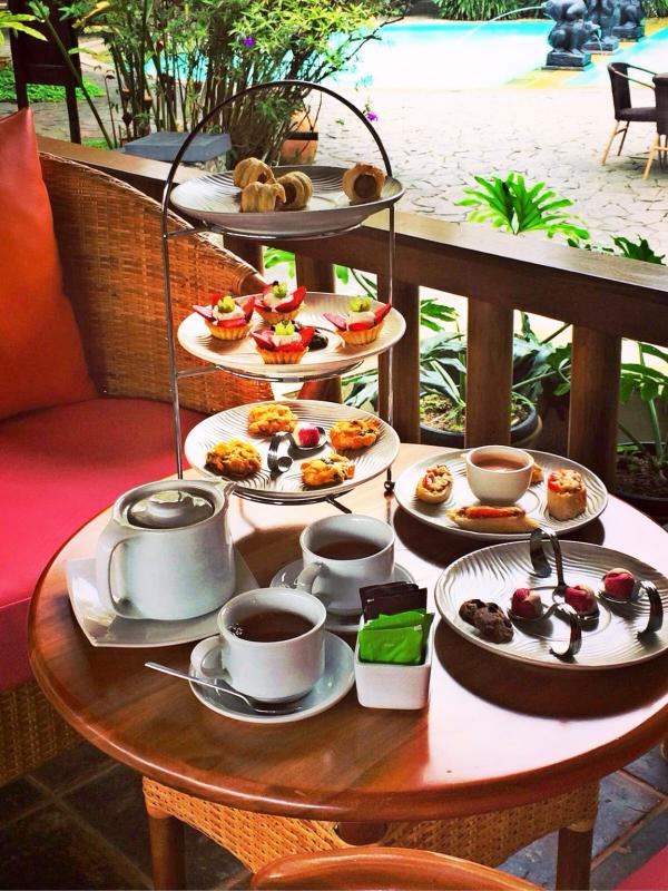 Afternoon Hight Tea Novus Giri Resort & Spa, Puncak