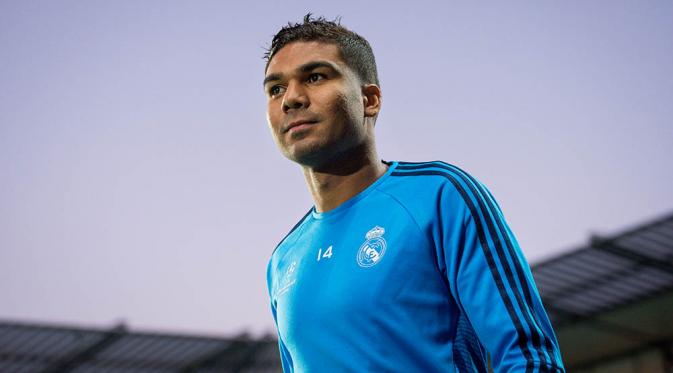 7. Casemiro, gelandang asal Brasil ini sudah tampil 15 kali pada musim ini, untuk tim sekelas Madrd dirinya dianggap biasa saja. (AFP/Jonathan Nackstrand) 