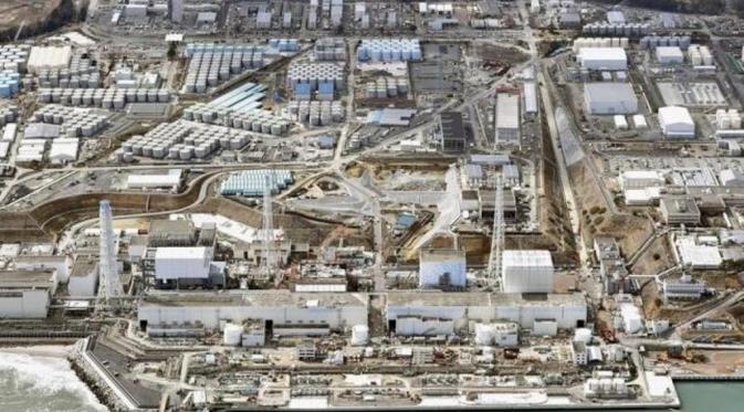 Tampak keseluruhan lokasi pabrik pembangkit listrik tenaga nuklir Fukushima Daiichi (Foto: Reuters).
