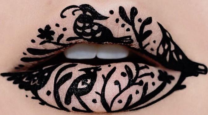 Makeup Artist Ini Gunakan Bibirnya Untuk Karya Seni yang Rumit. Sumber : mymodernmet.com
