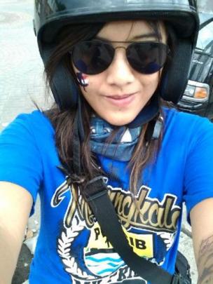 Ell, suporter wanita Persib Bandung