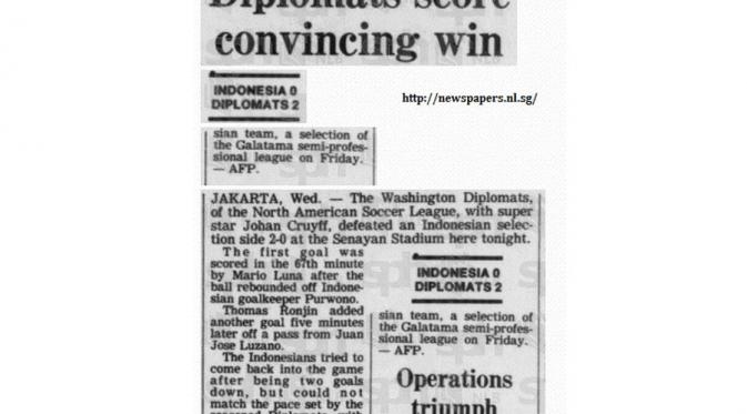 Berita asing yang memberitakan duel Galatama Selection (Indonesia Utama) vs Washington Diplomats. (Bola.com/Repro Newspaper.nl.sg)