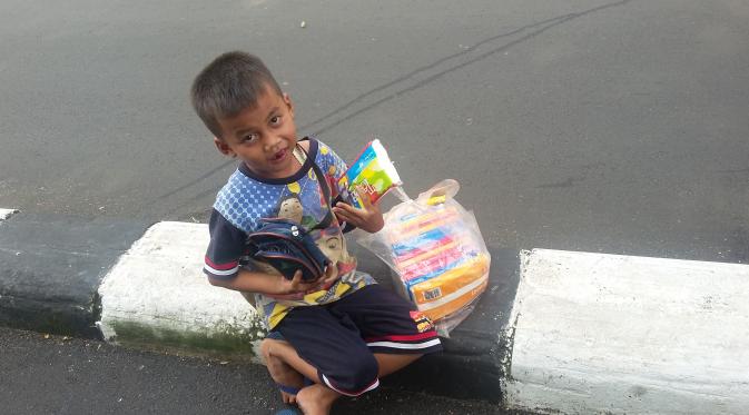 Faril, anak penjual tisu tisu di Bulungan, Jakarta Selatan (Delvira Chaerani Hutabarat/Liputan6.com)
