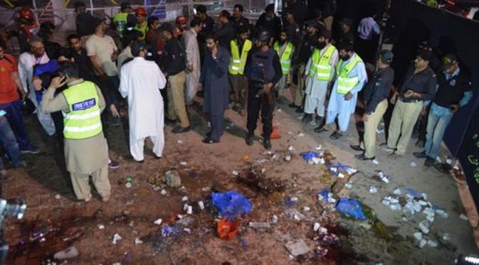 Rayakan Paskah, Bom Meledak Tewaskah Puluhan Warga Pakistan | via: usatoday.com