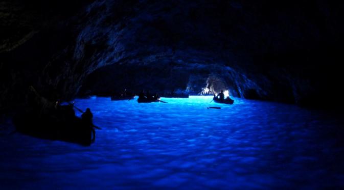 Blue Grotto, Capri, Italia. (bradfordcoy/Flickr)