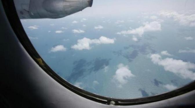 Ternyata lubang kecil di pesawat memiliki fungsi yang penting (Foto: Reuters).