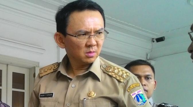 Inilah jawaban Ahok ketika ditanya soal reklamasi Teluk Jakarta yang kini tengah menuai kontroversi.