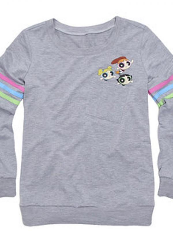 Baju bermotifkan kartun powerpuff girls. (via: buzzfeed.com)