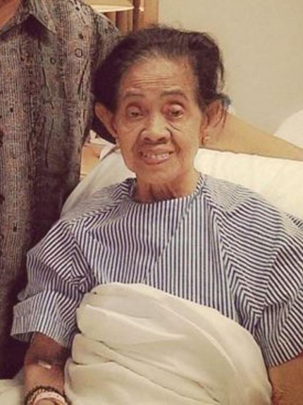 Ibunda Riri Riza tutup usia. (instagram @rizariri)