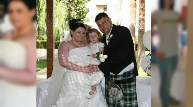 Donna dan Kevin Docherty saat menikah pada tahun 2014. (dailymail)