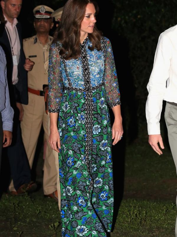 Kate Middleton tampil dalam balutan busana yang belum pernah Anda lihat sebelumnya saat berkunjung ke India dan Bhutan