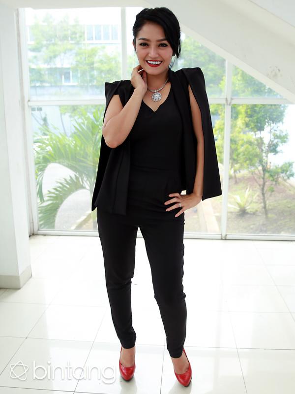 Siti Badriah bangga bisa catatkan rekor MURI (Deki Prayoga/Bintang.com)