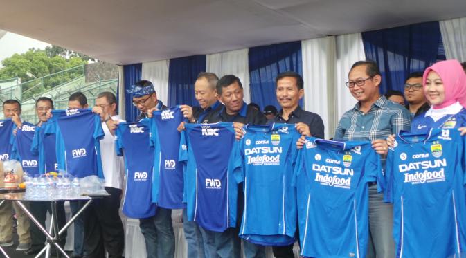 Jersey Baru Persib Bandung (Okan Firdaus)