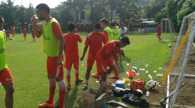 Bambang Pamungkas Ikut Latihan Bersama Persija Jakarta (Liputan6.com / Marco Tampubolon)