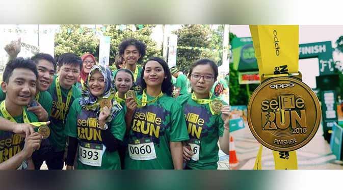 Ekspresi para peserta Selfie Run (Instagram Oppo Campus). Sebelah kanan adalah medali Selfie Run.