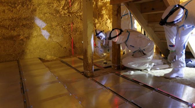 40 detektor muon dipasang di ruang bawah Piramida Bent (Cairo University)
