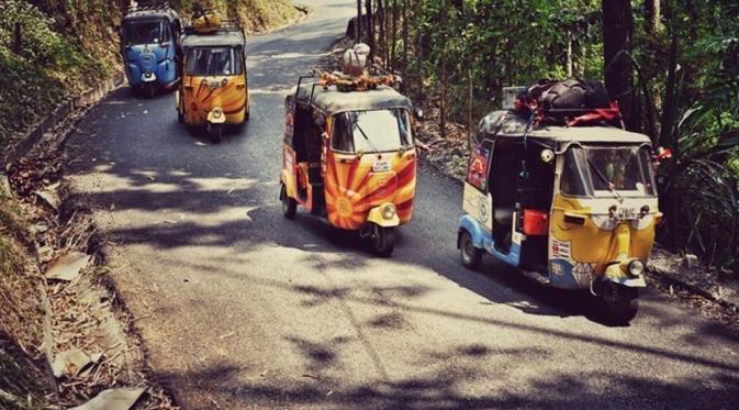 Rickshaw Run lintasi utara India. (Bram Schuurman)