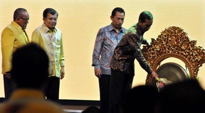 Presiden Jokowi di pembukaan Munaslub Golkar di Bali Nusa Dua Convention Center (BNDCC), Kabupaten Badung, Bali, Sabtu (14/5/2016). (Liputan6.com/Johan Tallo)