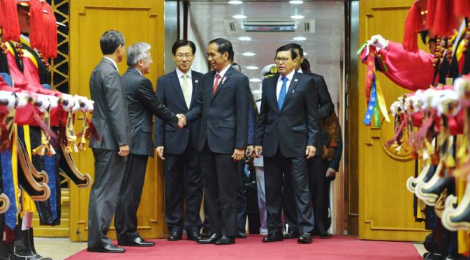 Presiden Jokowi tiba di Korea Selatan. (Biro Pers Istana)