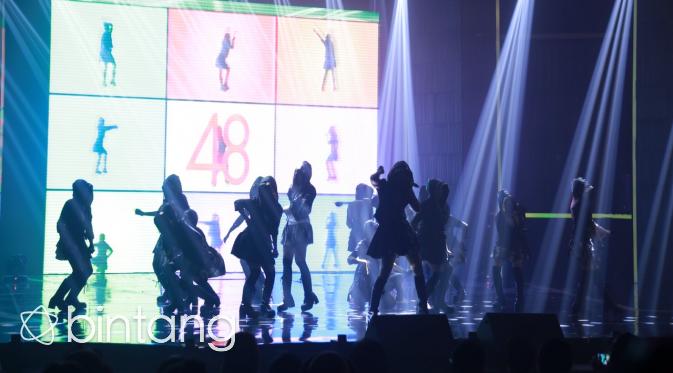 Aksi JKT48 di Konser Harmoni Cinta (Galih W Satria/Bintang.com)