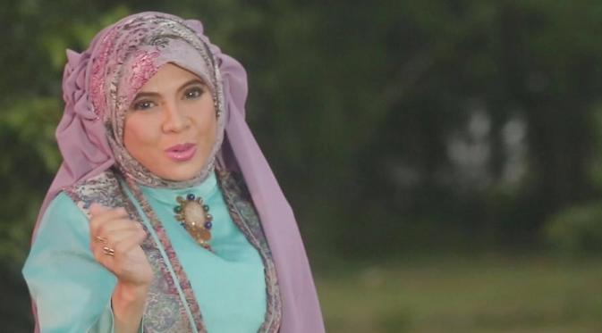 Devia Sherly (Muhammad Altaf Jauhar/Bintang.com)