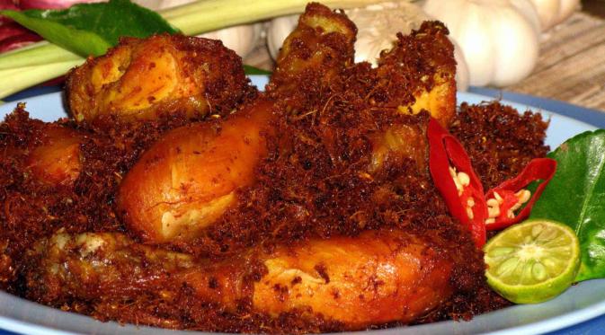 Ayam panggang padang. (Foto: Widhiaanugrah.com)