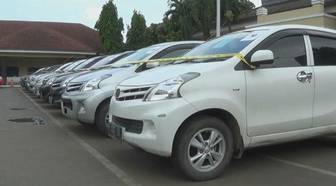 Mobil hasil kejahatan di Depok, Rabu (25/5/2016). (Istimewa) 