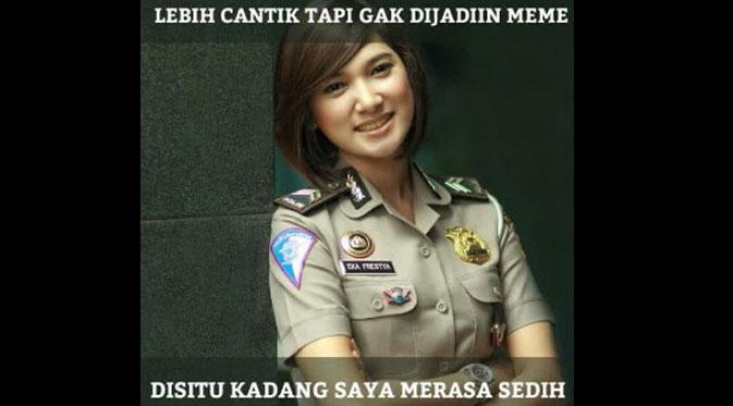 Meme polwan cantik | Via: istimewa