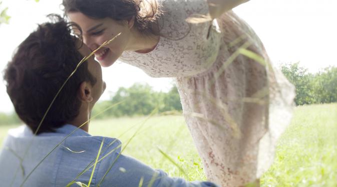 Suami yang Memiliki 6 Sifat Ini Akan Membuat Pernikahan Langgeng. (Foto: i.huffpost.com)