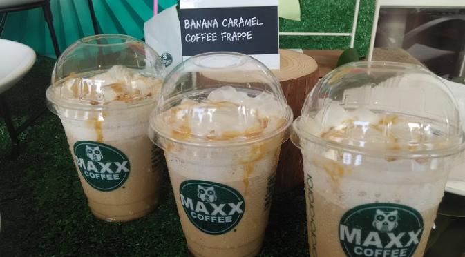 Banana Caramel Cream/Cofee Frappe dari Maxx Coffee