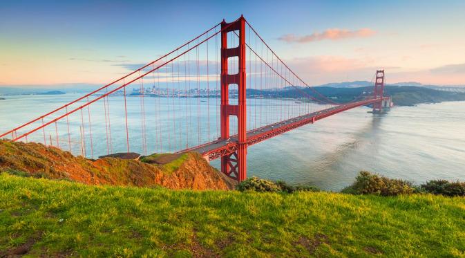 Jembatan Golden Gate, San Fransisco, California. (somchaij/Getty Images)
