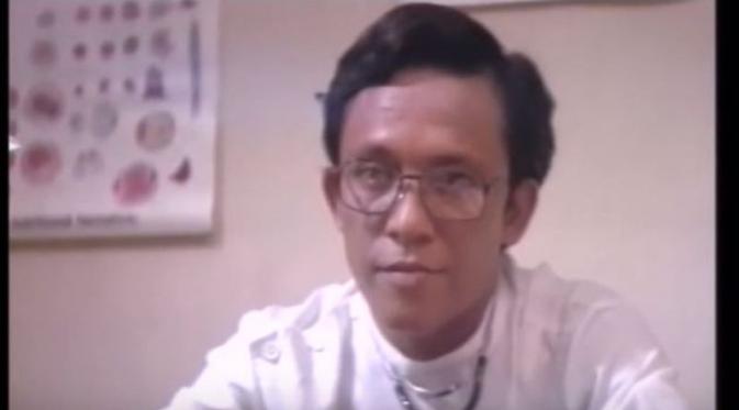 Mangara Siahaan di film Selamat Tinggal Masa Remaja. foto: youtube