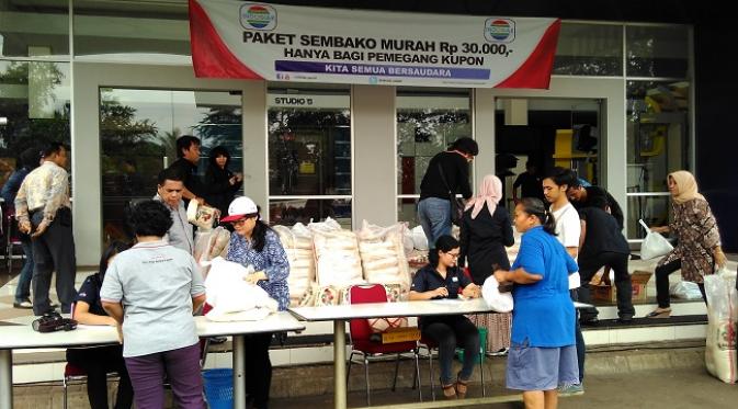  ‎Indosiar Bagi-bagi 500 Paket Sembako Murah Rp 30 Ribu 