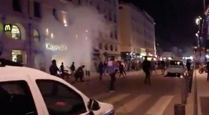 Kerusuhan pecah di Marseille, Prancis jelang Inggris melawan Rusia (Mirror.co.uk)