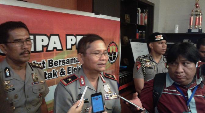 Kapolda Sulut Brigjen Pol Wilmar Marpaung menggelar jumpa pers terkait kasus dugaan kejahatan seksual terhadap gadis Manado. (Liputan6.com/Yoseph Ikanubun)