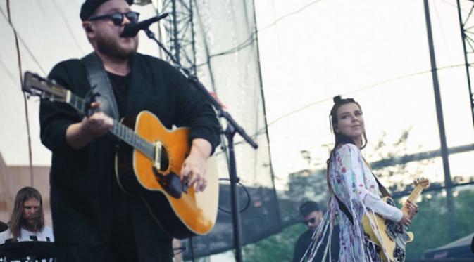 Monsters and Men (sumber. Huffingtonpost.com)