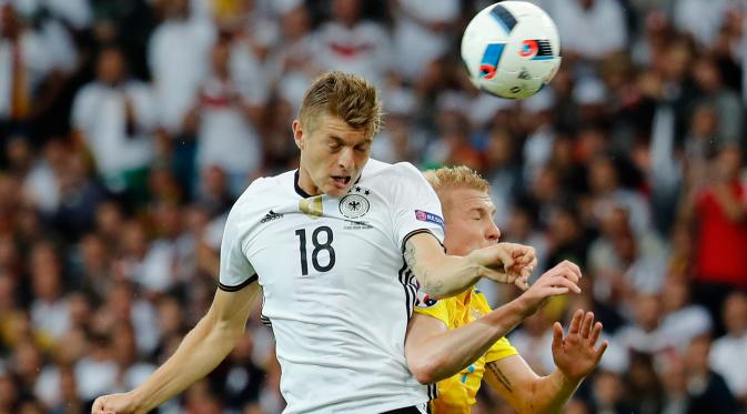 Toni Kroos menjadi pemain terbaik Timnas Jerman pada laga melawan Ukraina