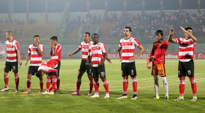 Pemain Madura United menurut Slamet Nurcahyo punya kualifikasi untuk membawa Sape Kerrab berprestasi di akhir turnamen.  (Bola.com/Nicklas Hanoatubun)