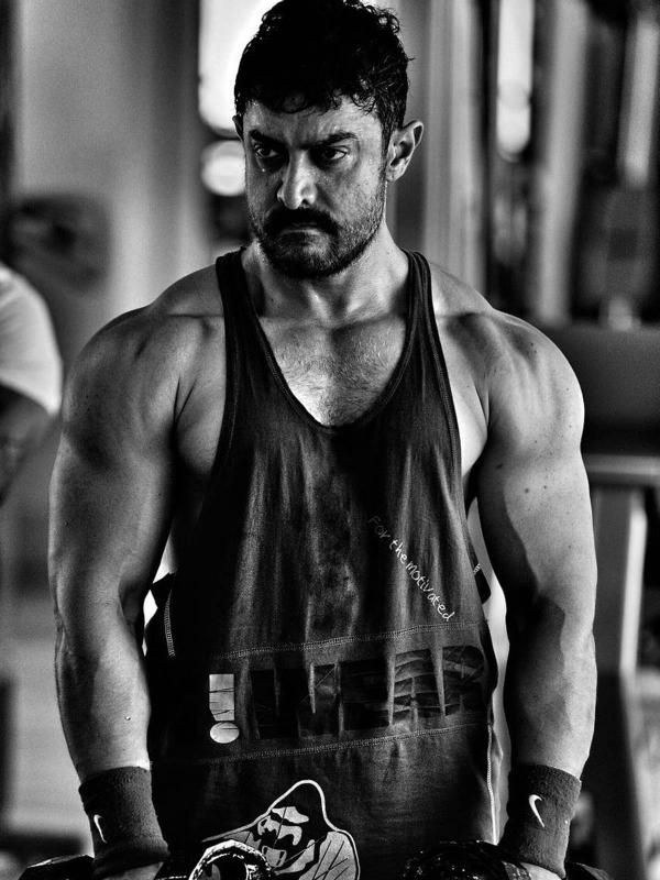 Aamir Khan menempa tubuhnya agar tampil sempurna untuk film Dangal.